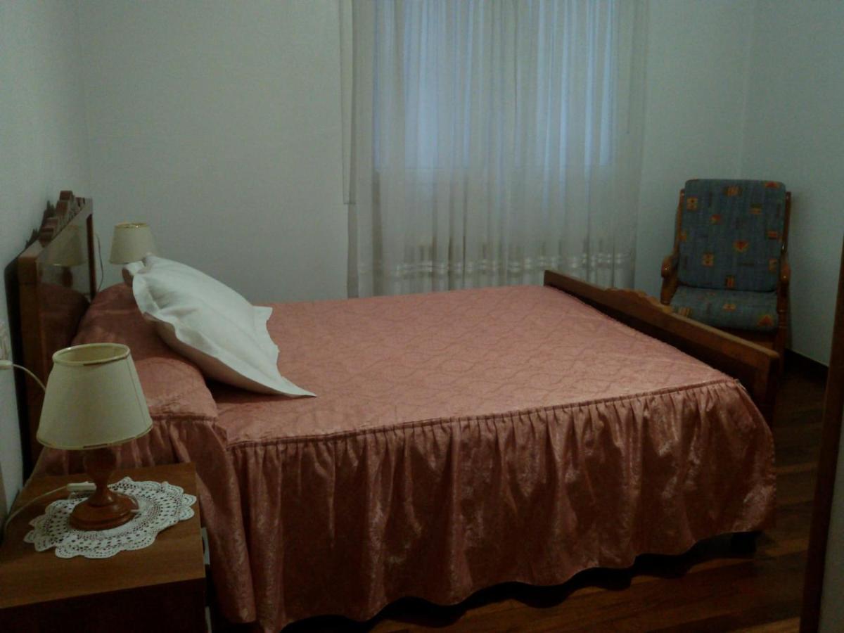 Hostal Pumar Santiago de Compostela Exterior photo