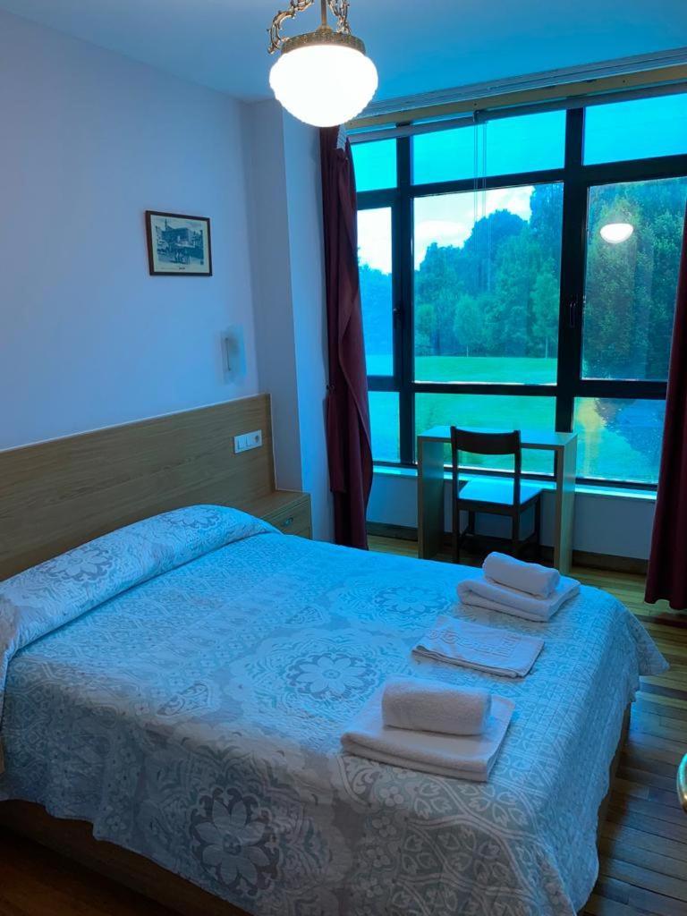 Hostal Pumar Santiago de Compostela Exterior photo